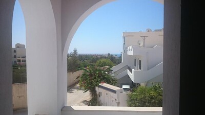 a vendre un grand superbe appartement vue sur mer à hammamet nord