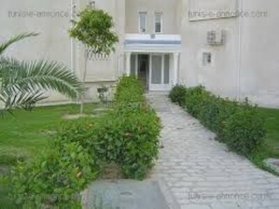 A Vendre bel appartement  situé a cité olympique