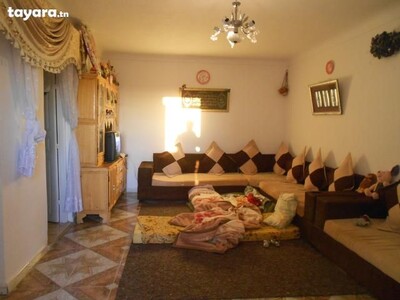 2 belles maisons +1 studio à hammamet