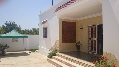 AV villa de haut standing située dans la campagne de Hammamet