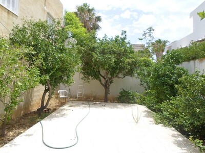 AV duplex dans un quartier proche de la mer Hammamet