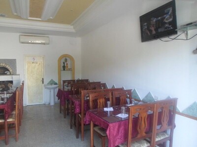 AV un fond de commerce d'un restaurent à klibia en plein ville