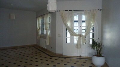 villa pieds dans l'eau a chott meriem