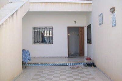 AV pas loin du centre de Hammamet une maison de 162m