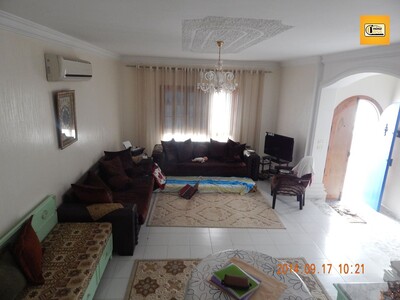 Av belle villa à la plage d’El Marsa Kélibia