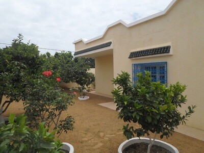 AV à Hammamet Nord une belle villa avec un piscine