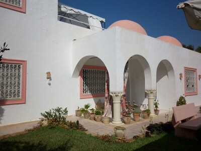 Villa avec G Jardin et terrasse vue mer à Hammamet nord