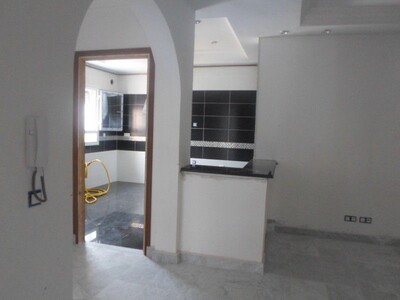 av appartement neuf et moderne avec 150MD à hammamet