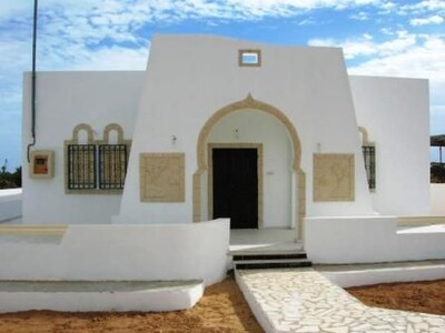 Beautiful detached villa not furnished for rent near Midoun