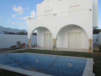 Villa style moderene avec piscine à Hammamet