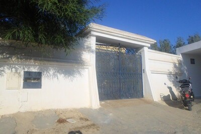 villa avec jardin proche de centre ville Hammamet