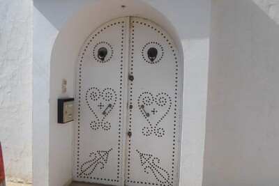 deux maisons superposées proche de la mer à Hammamet Nord