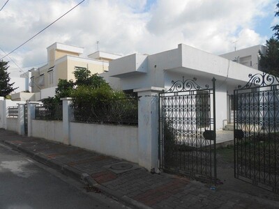 AV Villa avec bungalow et grand jardin à Hammamet centre