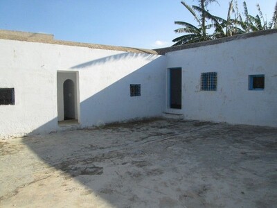 Maison arabe avev 650m à 5 min de Hammamet