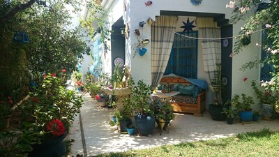 villa de style arabesque avec jardin à Hammamet Nord