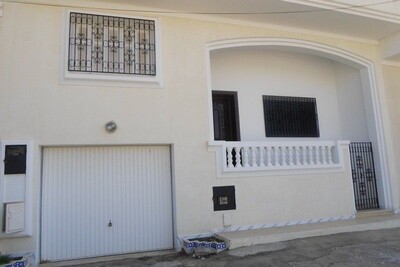 Villa sur 2 niveaux à beni khiar trés proche de la mer