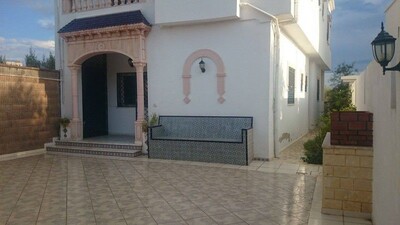 AL Belle villa meublée avec un étage vue de mer