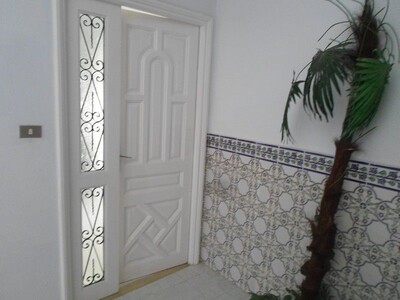 AL appartement au 2 eme étage au centre de hammamet