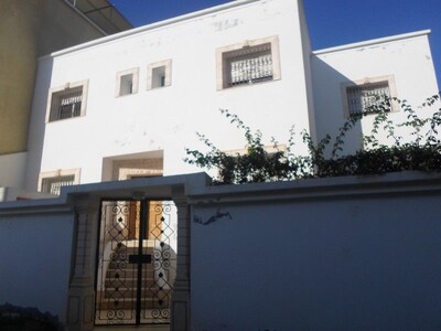 Av une villa à150 métre de la mer