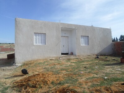 Une maison situé à la campagne de hammamet 35MD