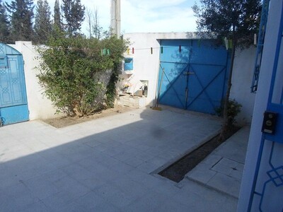 AV grand maison aux alentours de hammamet