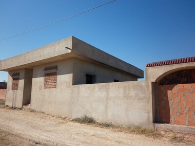 Maison inachevé à la compagne de Hammamet