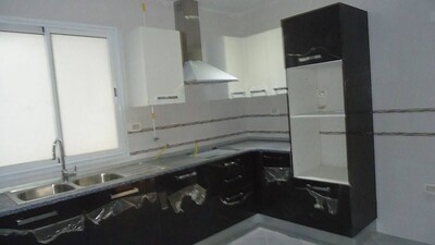 appartement tout neuf à khzema Est