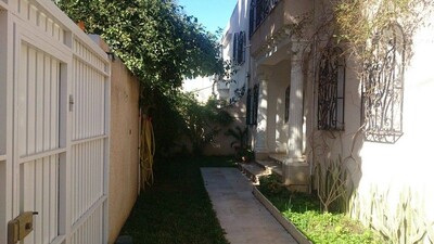 al spacieuse villa dans la zone touristique