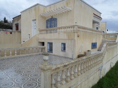 AL maison avec grand jardin à hammamet