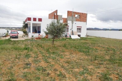 AV villa plein pieds sur un terrain de 2800 m