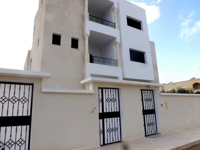 Immeuble neuf à Hammamet Sud