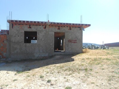 Av maison inachevée sise dans les environs de hammamet
