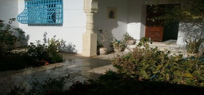 Rezdechaussée de villa très bien situé à Kantaoui