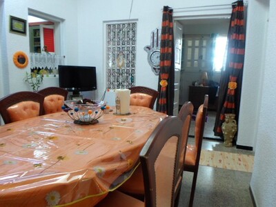 Villa orange city centre