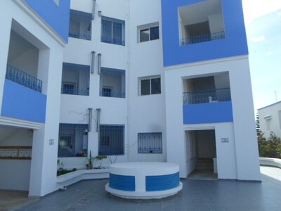 Al une maison neuve avec garage à Hammamet nord