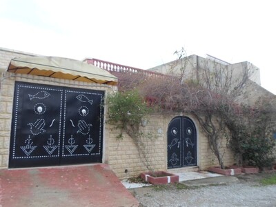 av villa neuve et spacieuse dans la compagne de hammamet