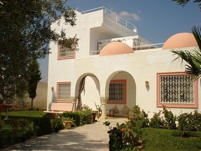 MAGNIFIQUE VILLA PLEIN PIEDS DE HAUT STANDING