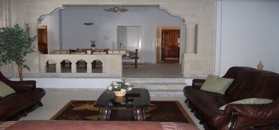 villa floor furnished khzema West