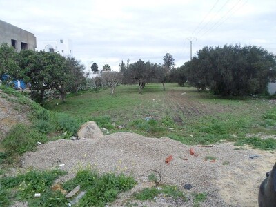 a vdr terrain Ã  CitÃ© Mahrsi