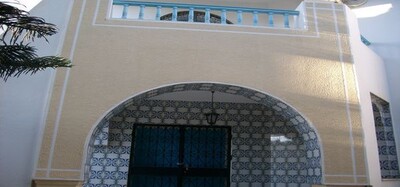 A vendreà louer Villa à rénover à 2 pas de la mer Chott mariem