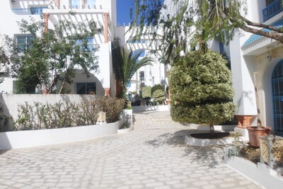 av appartement avec grande terrasse plein zone touristique nord