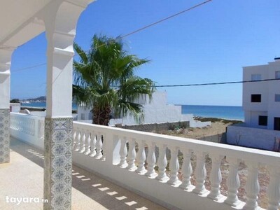 Belle villa front de mer ain grenez