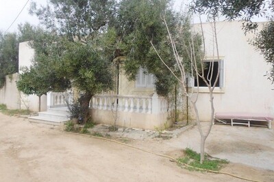 belle maison dans un quartier calme à 10min de hammamet kt