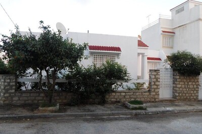 belle villa quartier calme à hammamet aa