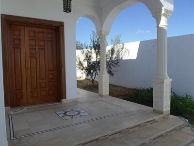 a v superbe villa dans la compagne de hammamet kt