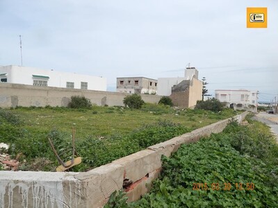 A vendre un terrain à Menzel Temime