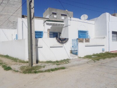 a vendre maison aux alentours de hammamet kg