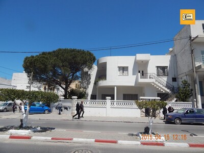A vendre une grande propriété sur un axe stratégique à HammamLif