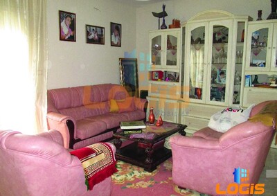 Etage de villa Omar hammamet LV