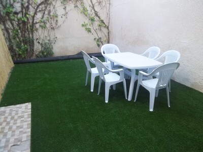 Richly furnished duplex in the center of La Marsa